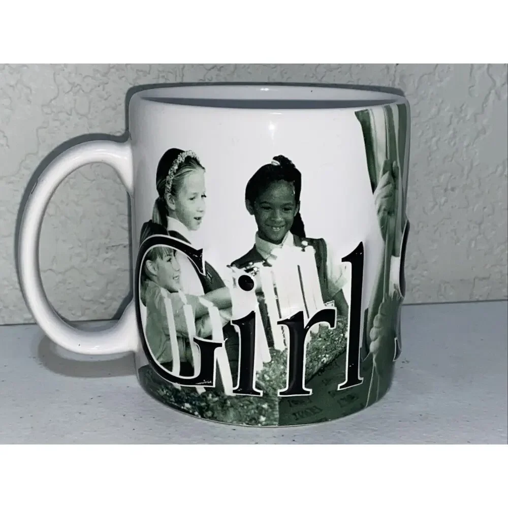 Girl Scouts Since 1912 Large Coffee Mug Tea Cup Green‎ White 2006 Embossed 3D